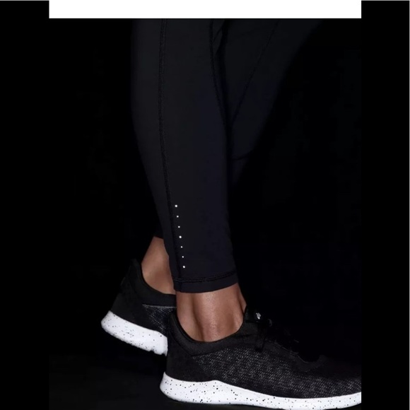 ATHLETA supersonic size S Rainer 2 in 1 tights - Picture 13 of 13